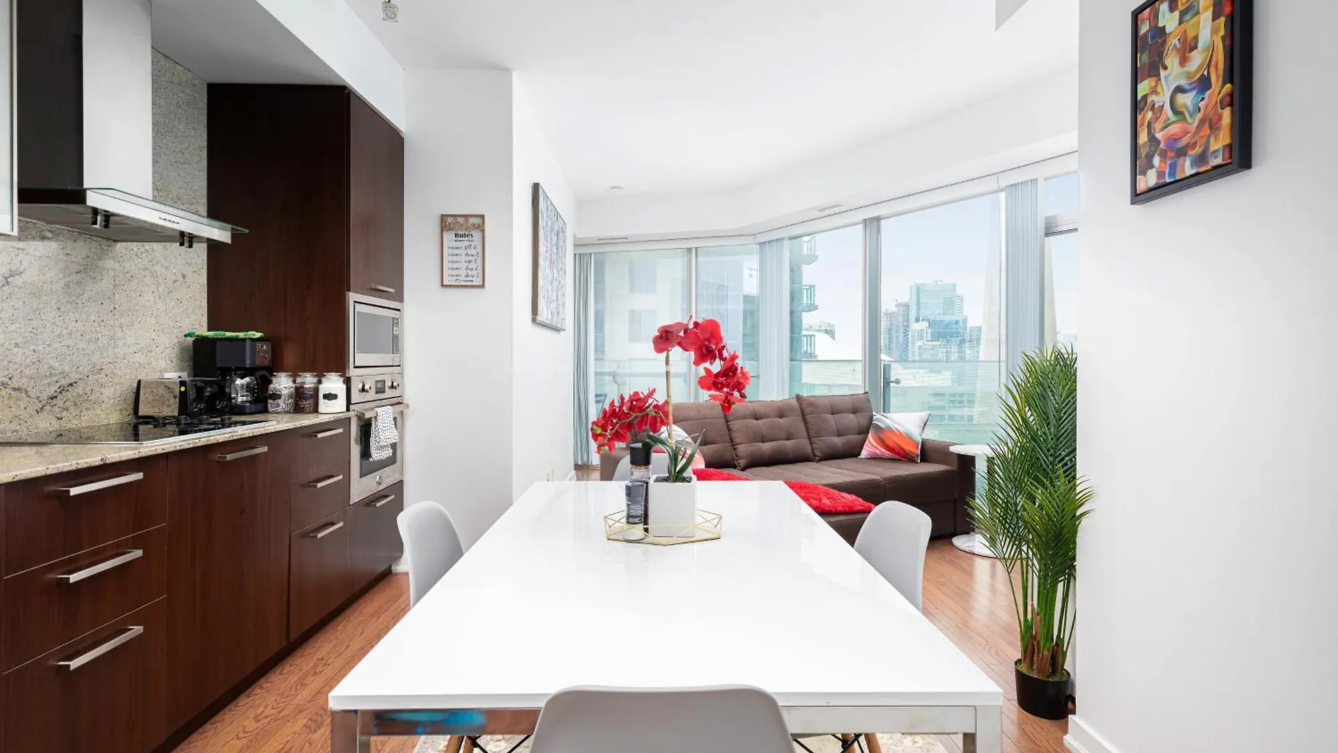 דירה Downtown Toronto Condo Near Cn Tower, Scotiabank Arena, Rogers Centre, Union Station קנדה