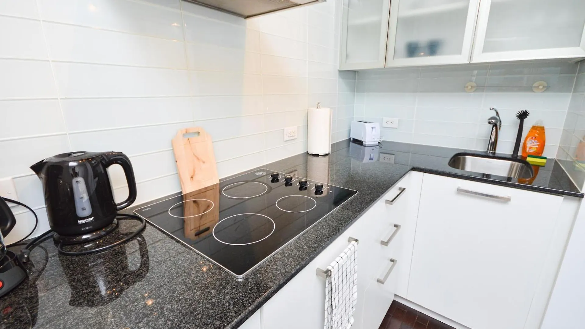 Downtown Toronto Condo Near Cn Tower, Scotiabank Arena, Rogers Centre, Union Station דירה