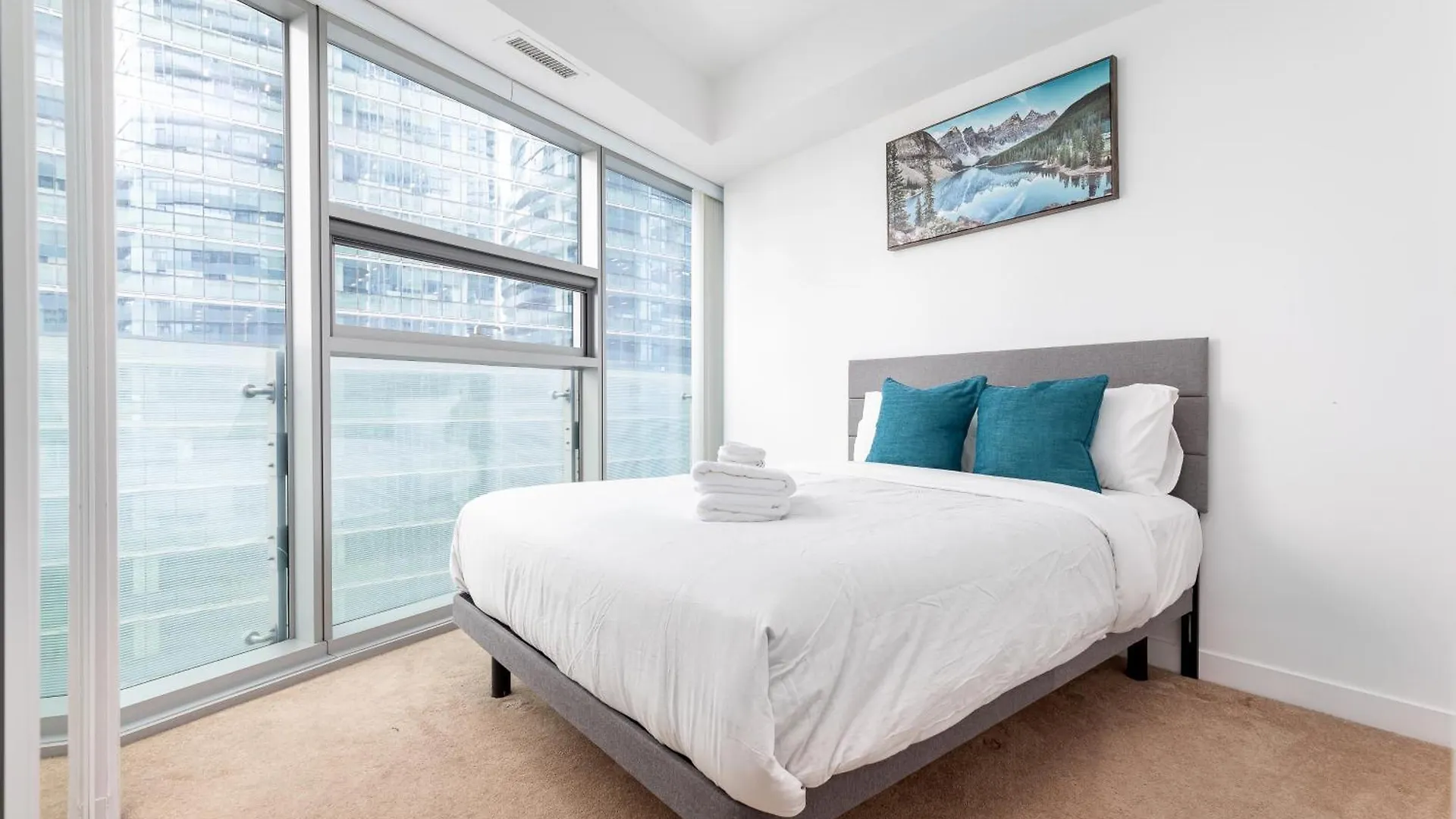 דירה Downtown Toronto Condo Near Cn Tower, Scotiabank Arena, Rogers Centre, Union Station